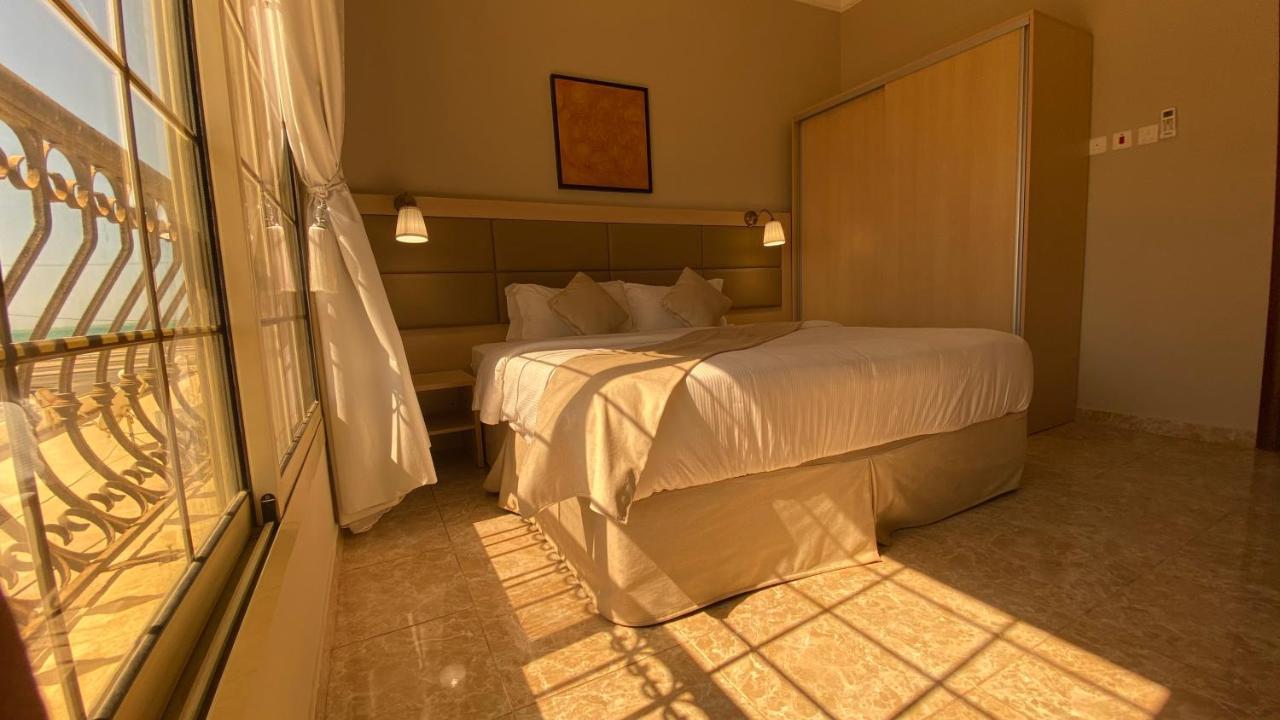 Arees Beach Hotell Rayyis Exteriör bild