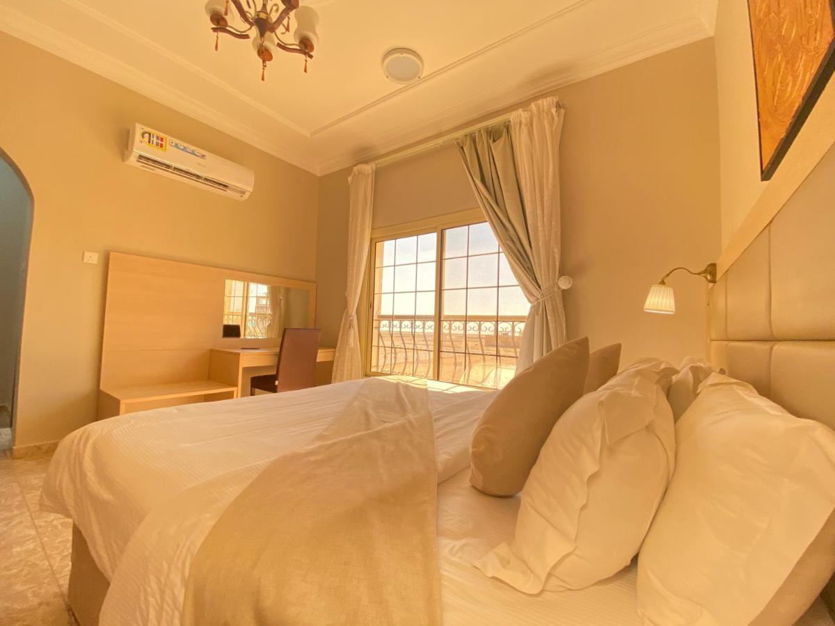 Arees Beach Hotell Rayyis Exteriör bild