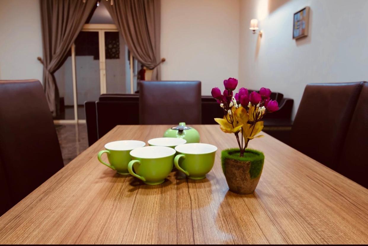 Arees Beach Hotell Rayyis Exteriör bild